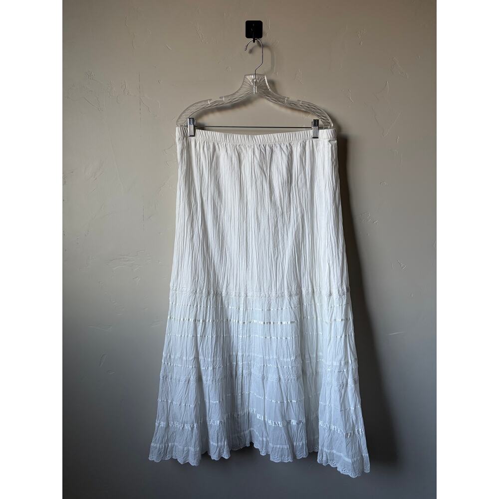 Chico's White 100% Cotton Tiered Pull On Crinkle Maxi Skirt Cottagecore Sz 2 (L) - Picture 4 of 5